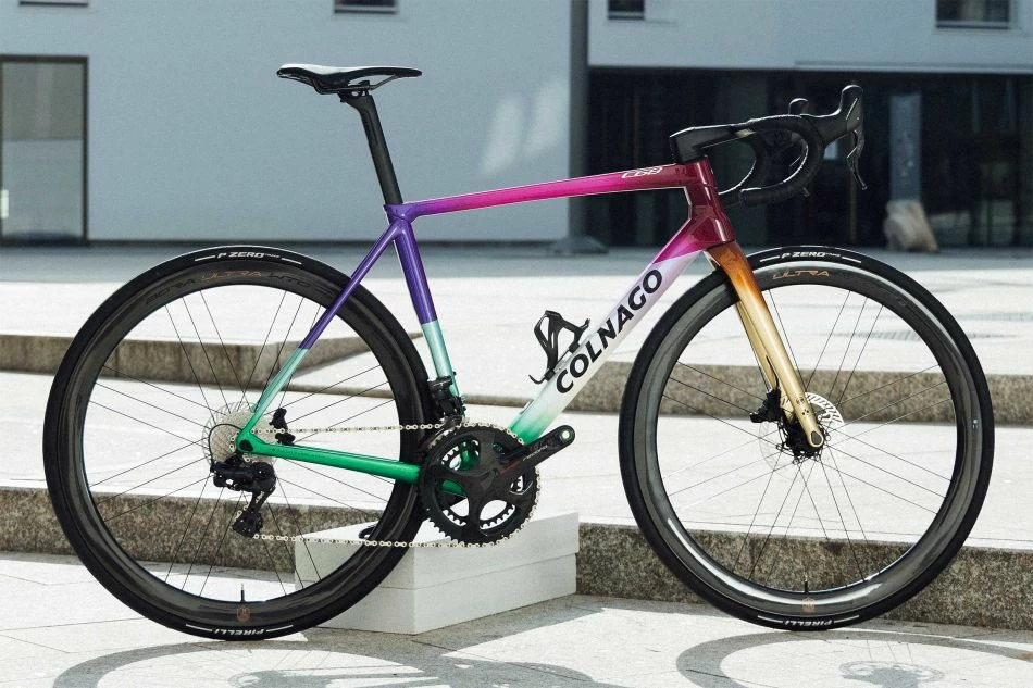 Colnago C68 Road Disc - Motoki Yoshio Limitiertes Sondermodell - Campagnolo Super Record EPS Disc - Campagnolo Bora Ultra WTO 45 DB - 2023 3 Colnago C68 Road Disc - Motoki Yoshio Limitiertes Sondermodell - Campagnolo Super Record EPS Disc - Campagnolo Bora Ultra WTO 45 DB - 2023